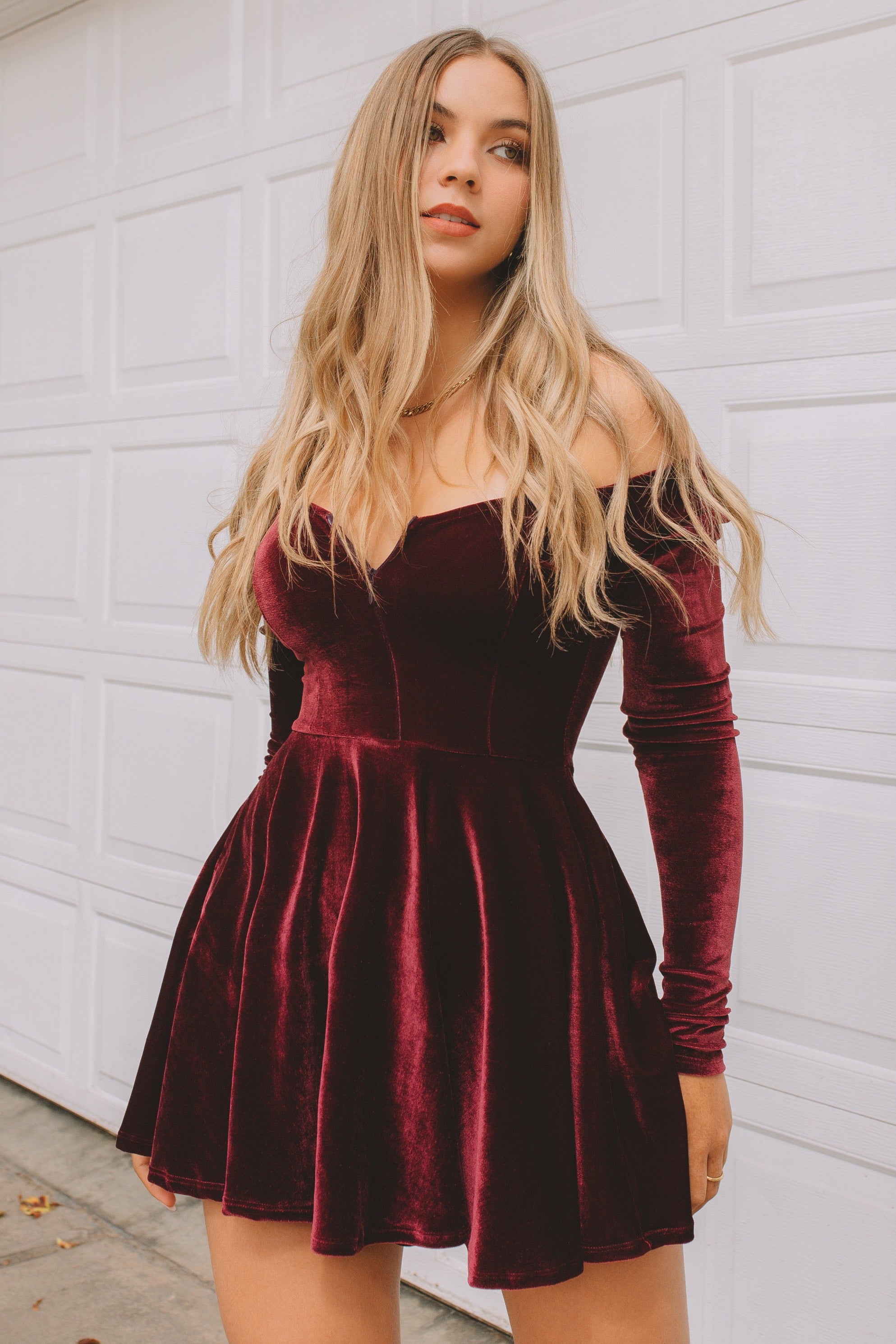 Solange vestido rojo vino